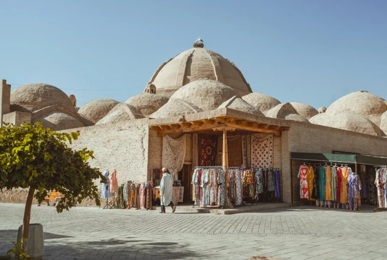 Historische Kuppelbauten in Usbekistan